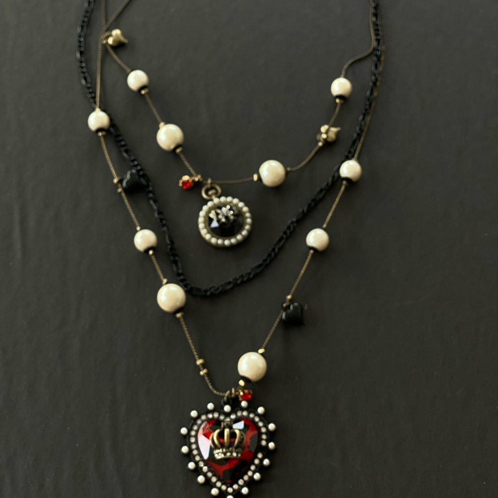 Vintage Juicy Couture Heart Necklace